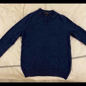 Men’s wool sweater